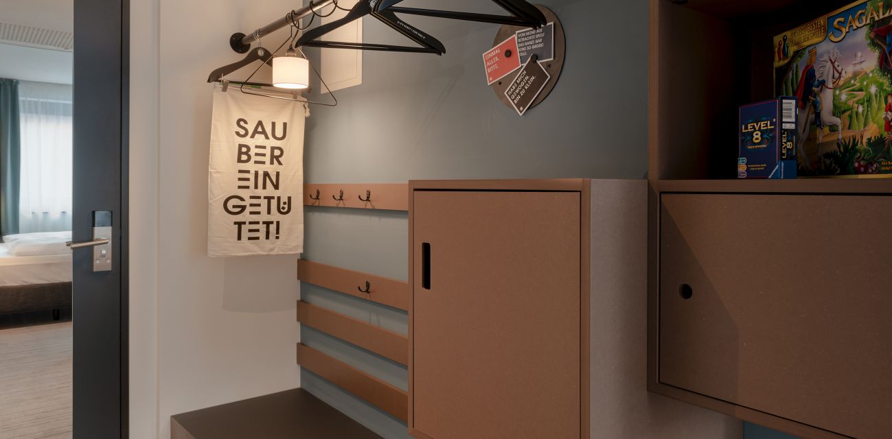 the open wardrobe system 